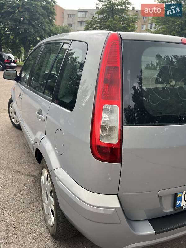Хетчбек Ford Fusion 2011 в Ніжині