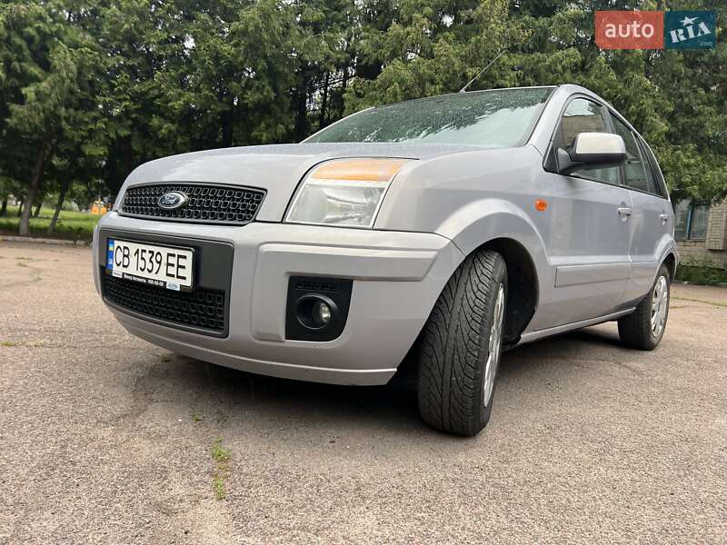Хетчбек Ford Fusion 2011 в Ніжині