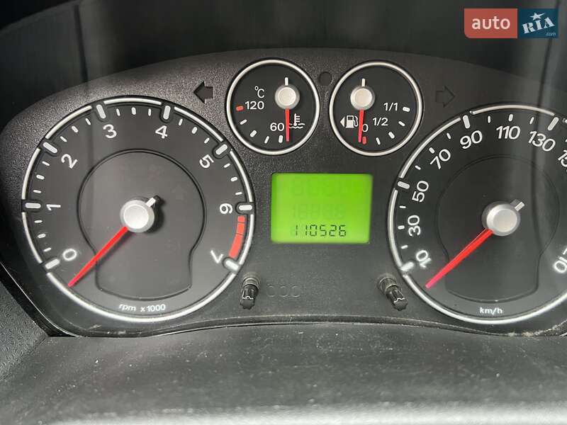 Хетчбек Ford Fusion 2011 в Ніжині
