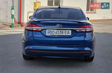 Седан Ford Fusion 2017 в 