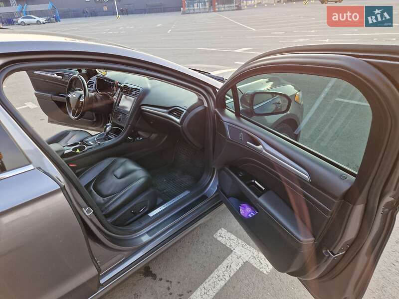 Седан Ford Fusion 2013 в Киеве