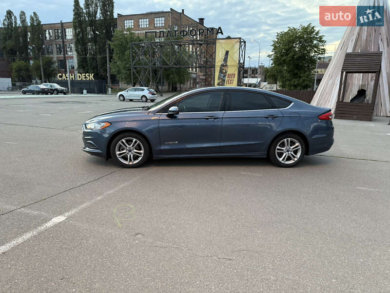 Седан Ford Fusion 2018 в Киеве