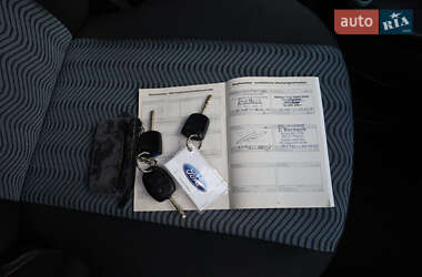 Хэтчбек Ford Fusion 2009 в 