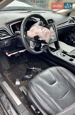 Седан Ford Fusion 2020 в 