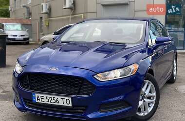 Седан Ford Fusion 2015 в Дніпрі