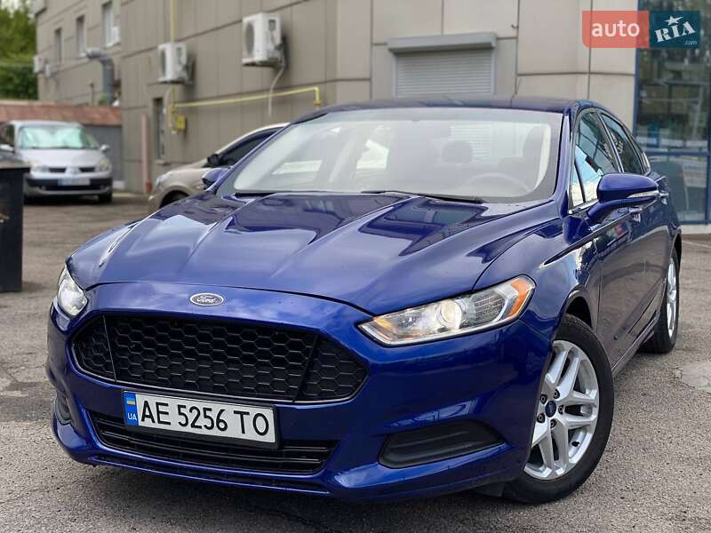 Ford Fusion 2015
