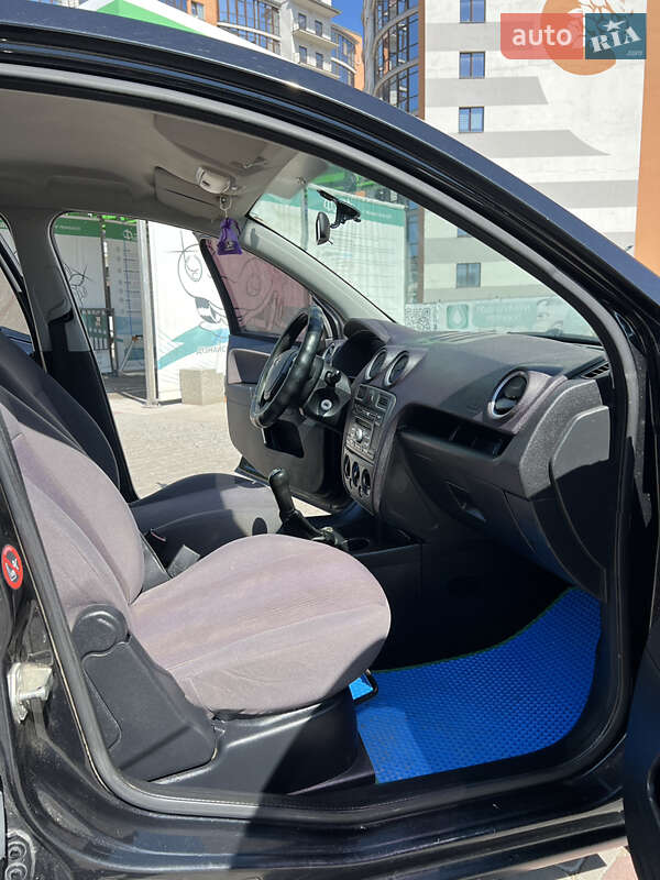 Хетчбек Ford Fusion 2007 в Івано-Франківську