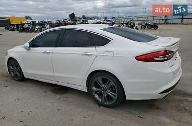 Седан Ford Fusion 2018 в 
