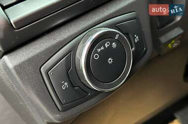 Седан Ford Fusion 2013 в 