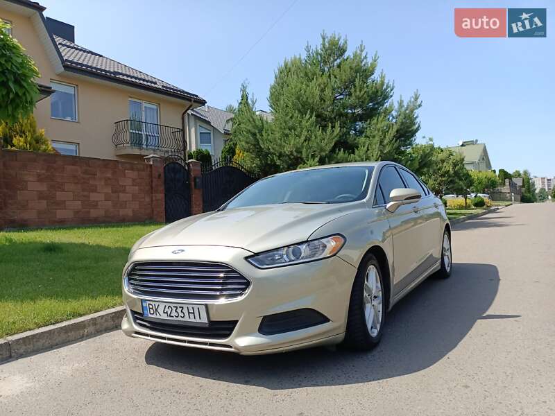 Седан Ford Fusion 2015 в Ровно фото 6 Седан Ford Fusion 2015 в Ровно