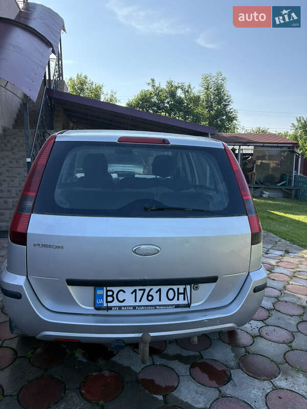 Хэтчбек Ford Fusion 2003 в Бориславе