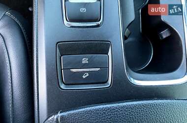 Седан Ford Fusion 2019 в 