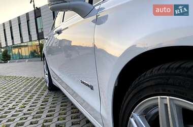 Седан Ford Fusion 2019 в 
