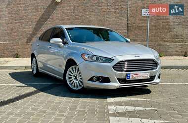 Седан Ford Fusion 2014 в 