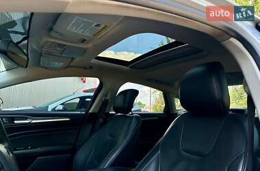 Седан Ford Fusion 2014 в 