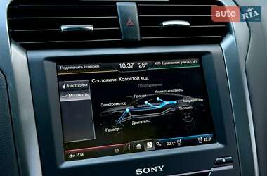 Седан Ford Fusion 2014 в 