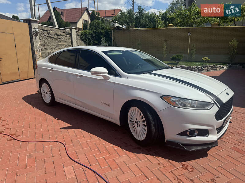Седан Ford Fusion 2014 в Одессе