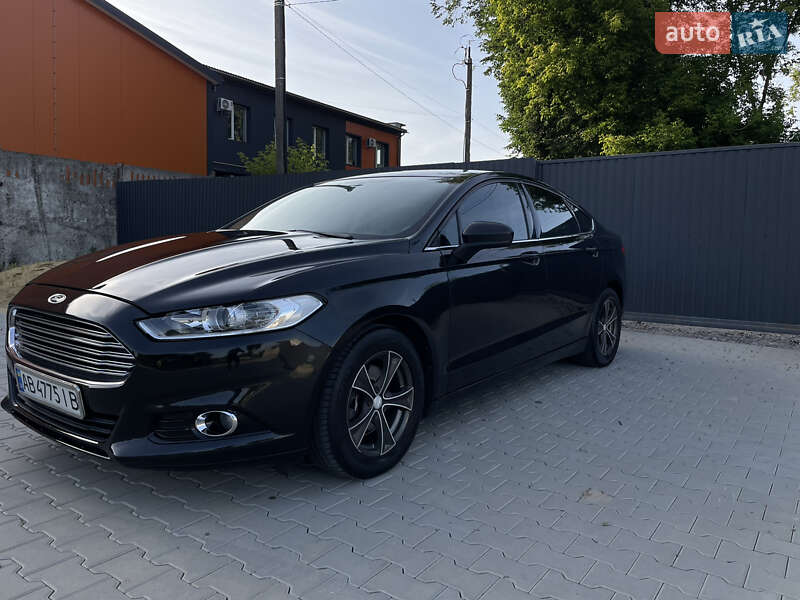 Седан Ford Fusion 2014 в Вінниці