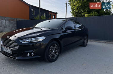 Седан Ford Fusion 2014 в 