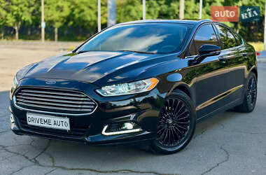 Седан Ford Fusion 2015 в Дніпрі