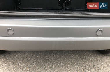 Хэтчбек Ford Fusion 2011 в 