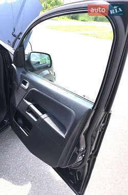 Хэтчбек Ford Fusion 2011 в 