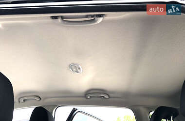 Хэтчбек Ford Fusion 2011 в 