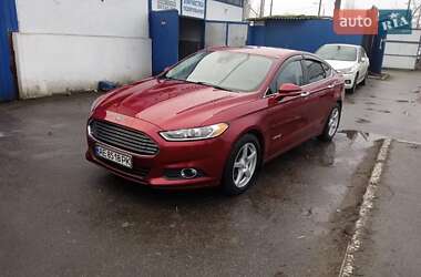 Седан Ford Fusion 2012 в Львове