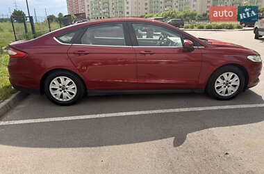 Седан Ford Fusion 2014 в Киеве