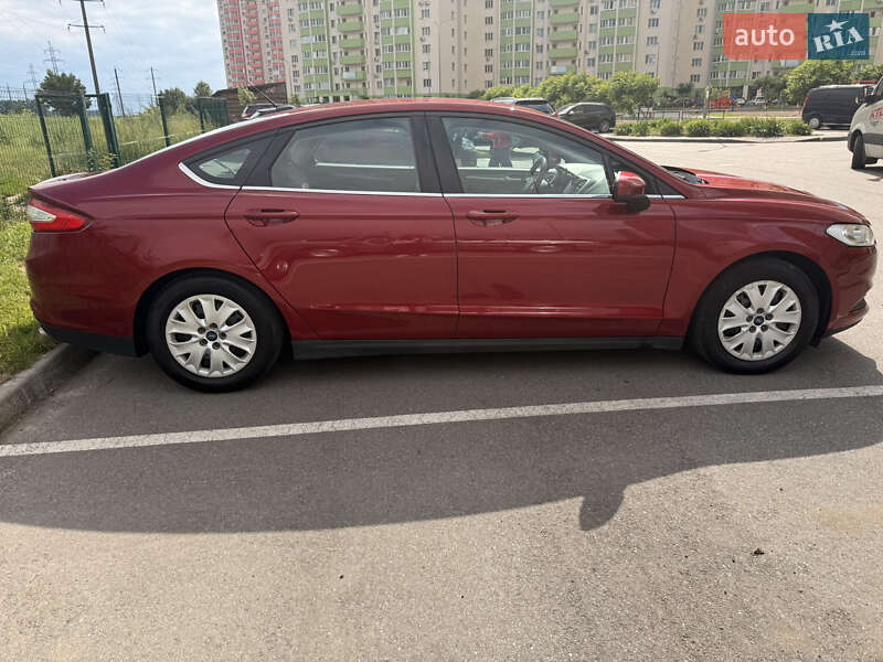 Ford Fusion 2014