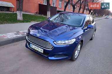 Седан Ford Fusion 2014 в 