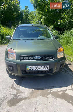 Хэтчбек Ford Fusion 2007 в Львове