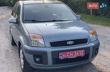 Хэтчбек Ford Fusion 2009 в 