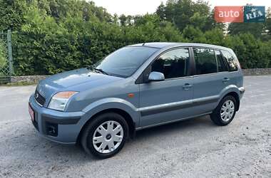 Хэтчбек Ford Fusion 2009 в 