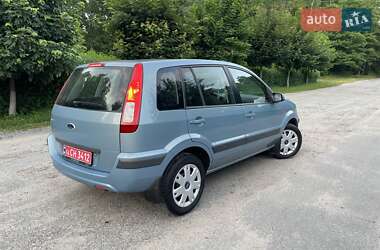 Хэтчбек Ford Fusion 2009 в 