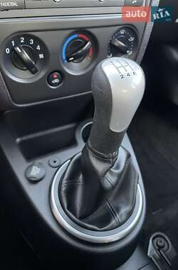 Хэтчбек Ford Fusion 2009 в 