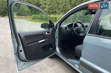Хэтчбек Ford Fusion 2009 в 