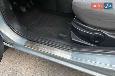 Хэтчбек Ford Fusion 2009 в 