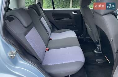 Хэтчбек Ford Fusion 2009 в 