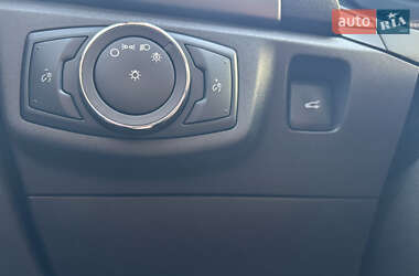 Седан Ford Fusion 2014 в 