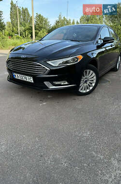 Седан Ford Fusion 2017 в 