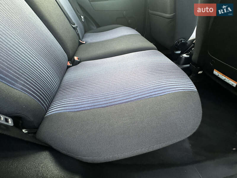 Хэтчбек Ford Fusion 2006 в Виннице