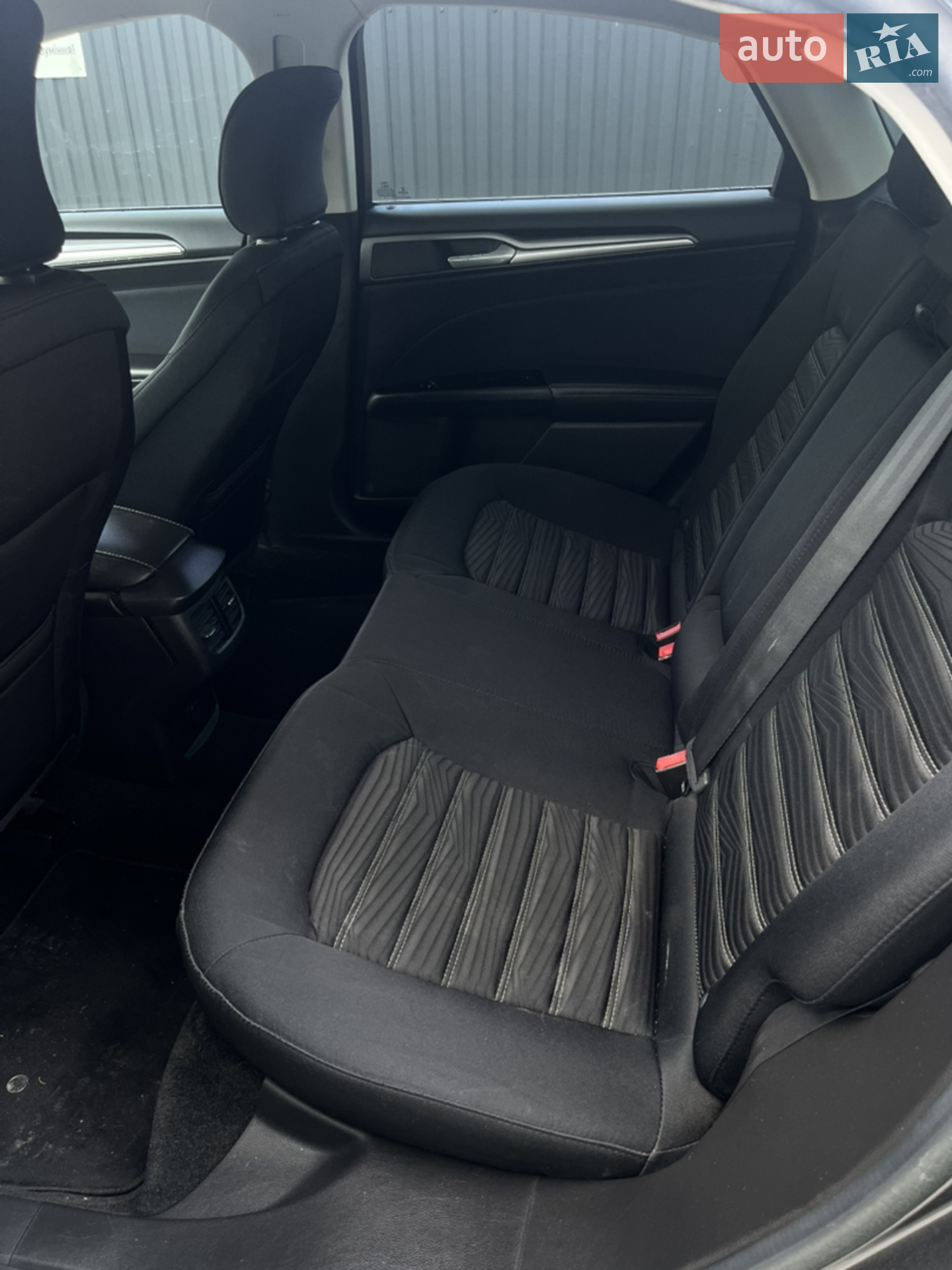 2016 Ford Fusion - мініатюра 9