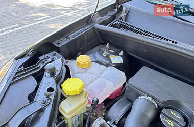 Хэтчбек Ford Fusion 2006 в 