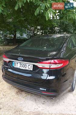 Седан Ford Fusion 2017 в 