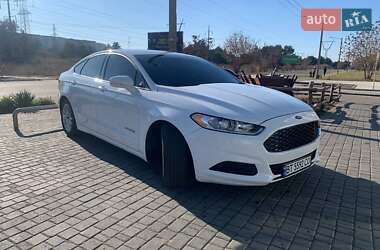 Седан Ford Fusion 2016 в Кропивницком