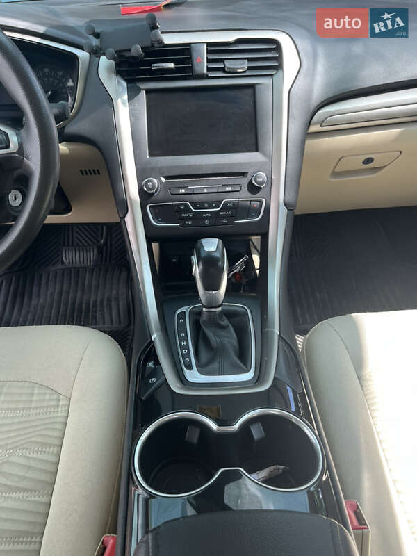 Седан Ford Fusion 2015 в Одессе