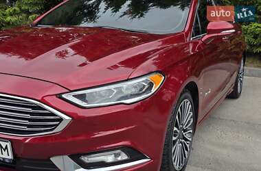 Седан Ford Fusion 2017 в 