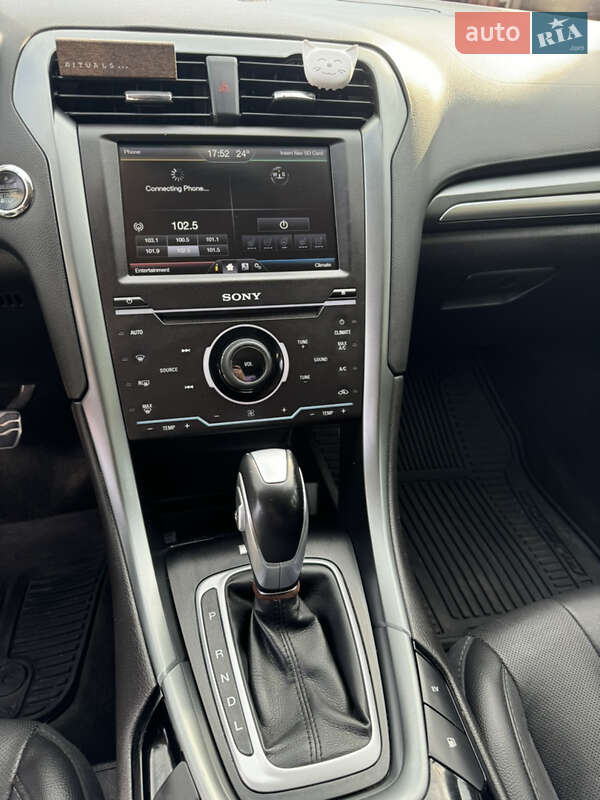 Седан Ford Fusion 2015 в Киеве фото 18 Седан Ford Fusion 2015 в Киеве