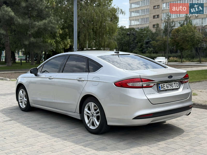 Седан Ford Fusion 2018 в Днепре